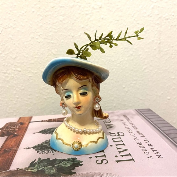Vintage Lady Head Vase Japan Necklace Earrings